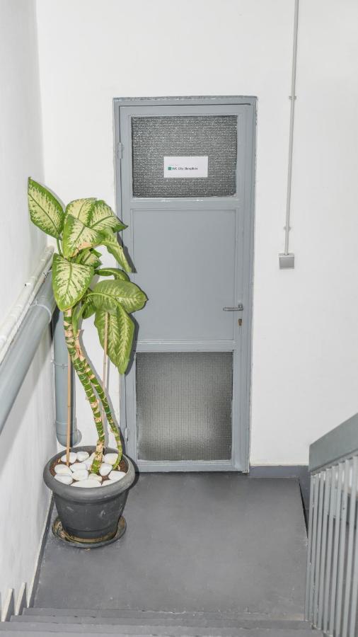 Monastiraki Citycenter Sleepbox- Unspoiled Athens Apartments المظهر الخارجي الصورة